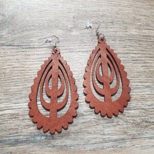 Handcrafted Teardrop Shaped Wooden Earrings Laser Cutout Women Costume Gift